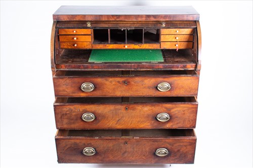 Lot 119 - An early 19th century mahogany cylinder bureau...