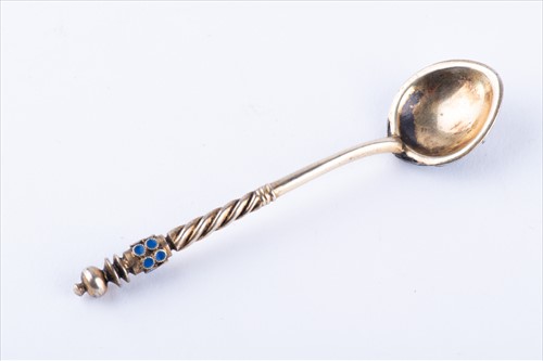 Lot 389 - A Russian silver and cloisonne enamel salt...