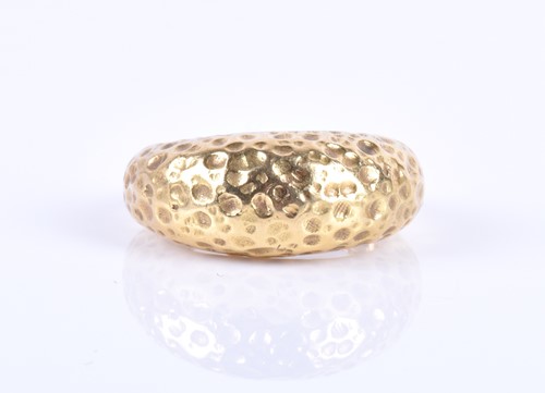 Lot 382 - A 1970s Modernist style 18ct gold ring, the...