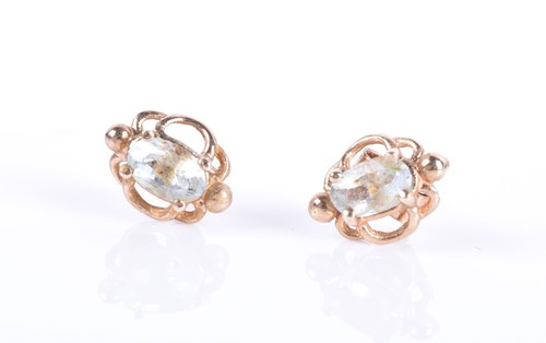 Lot 147 - A 9ct yellow gold, aquamarine, and pearl ring...