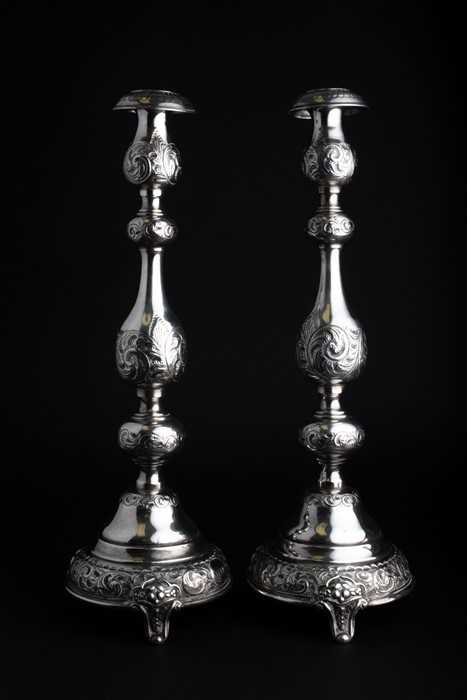 Lot 350 - A pair of early 20th century Judaica silver...