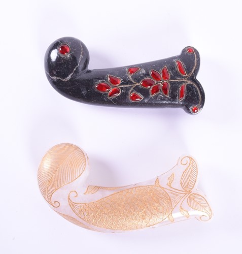 Lot 536 - A 20th century Mughal Indo Persian white...