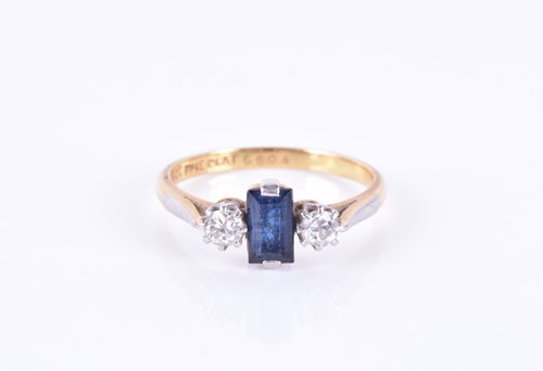 Lot 283 - An 18ct yellow gold, diamond, and sapphire...