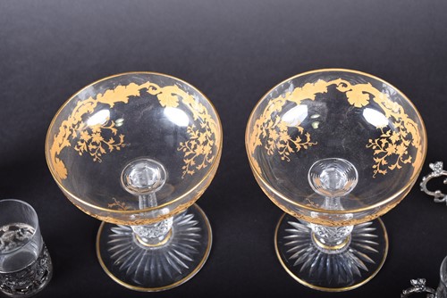 Lot 269 - A pair of Continental glass champagne bowls in...