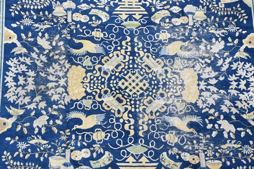 Lot 201 - A large early to mid-20th century Chinese...