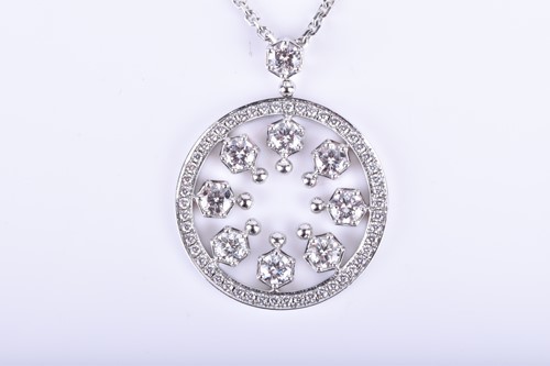 Lot 801 - Boodles. An 18ct white gold and diamond...