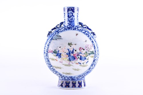 Lot 272 - A Chinese famille rose moon flask, with rui...