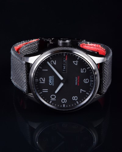 Lot 573 - An Oris Pro Pilot Air Racing black PVD...