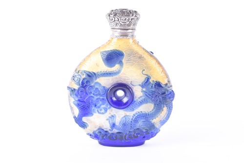 Lot 227 - A Chinese Pekin glass scent bottle, 20th...