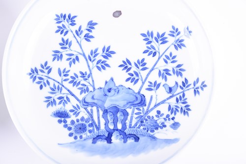 Lot 134 - A pair of Chinese blue and white plates, 19th...