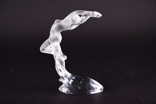 Lot 256 - A modern Lalique crystal sculpture, modelled...