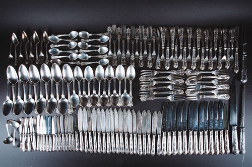 Lot 454 - A consolidated canteen of silver flatware,...