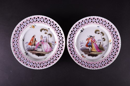Lot 243 - A pair of Meissen Marcolini period (1774-1814)...