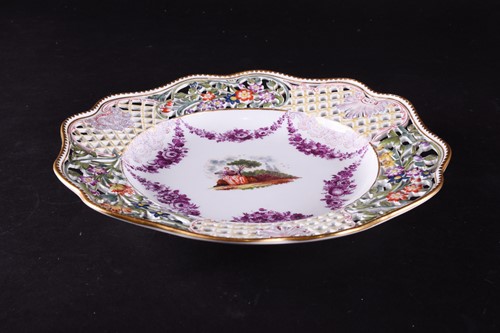 Lot 267 - A late 19th/early 20th century Meissen...