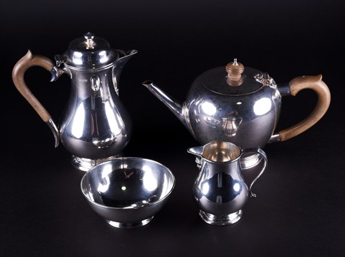 Lot 442 - A Geo V silver four piece tea set, Edward...
