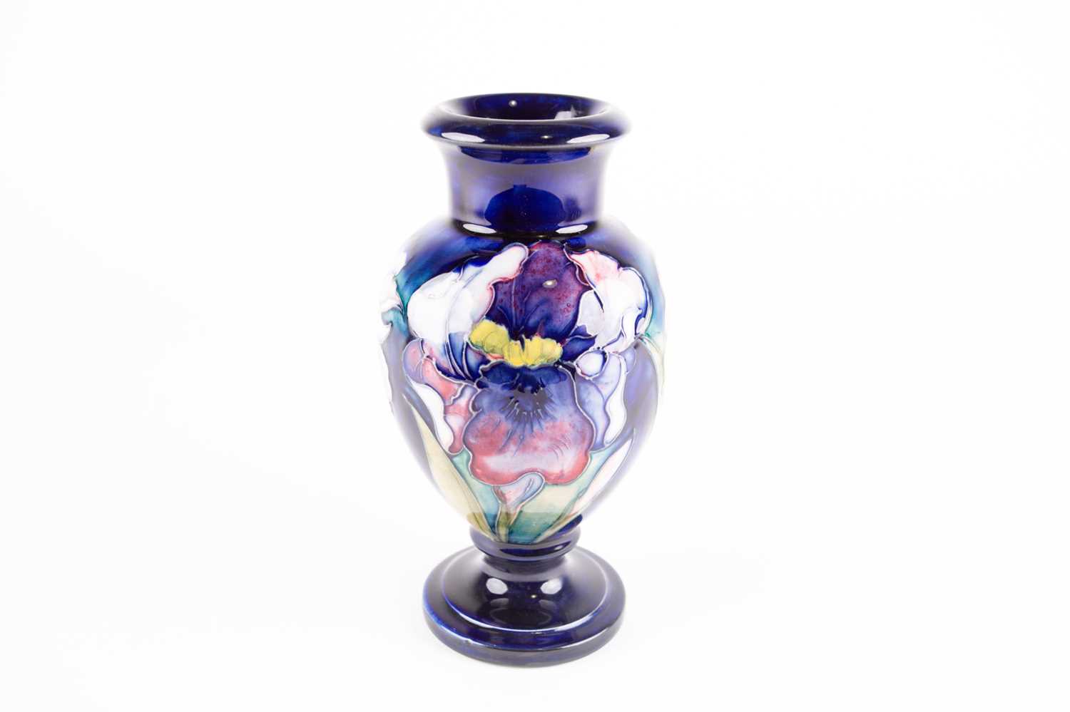 Lot 40 - A Moorcroft Orchid pattern vase, mid 20th...