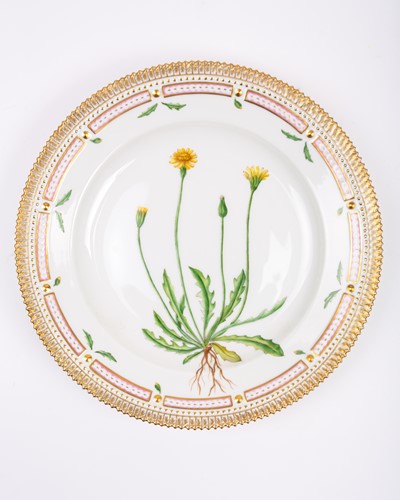 Lot 276 - A set of six 1970s Royal Copenhagen Flora...