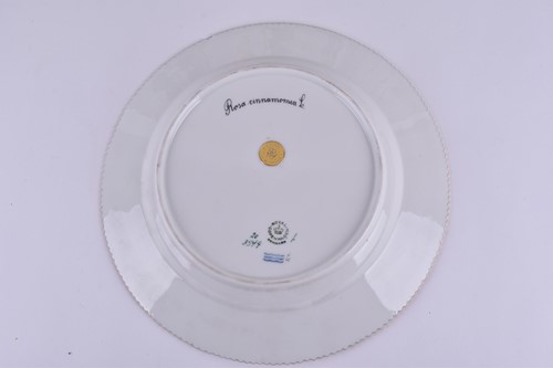 Lot 276 - A set of six 1970s Royal Copenhagen Flora...