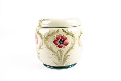 Lot 51 - William Moorcroft for James Macintyre & Co, a...