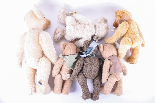 Lot 83 - Six collectable teddy bears comprising, a...