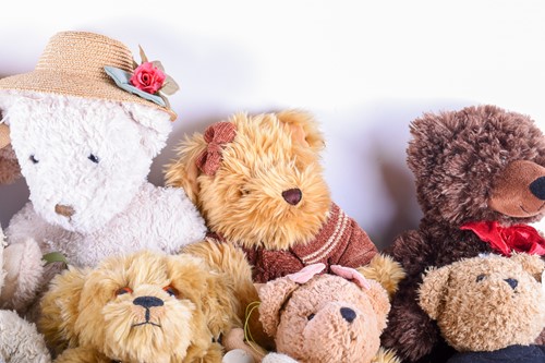 Lot 97 - Eleven assorted teddy bears, to include a...