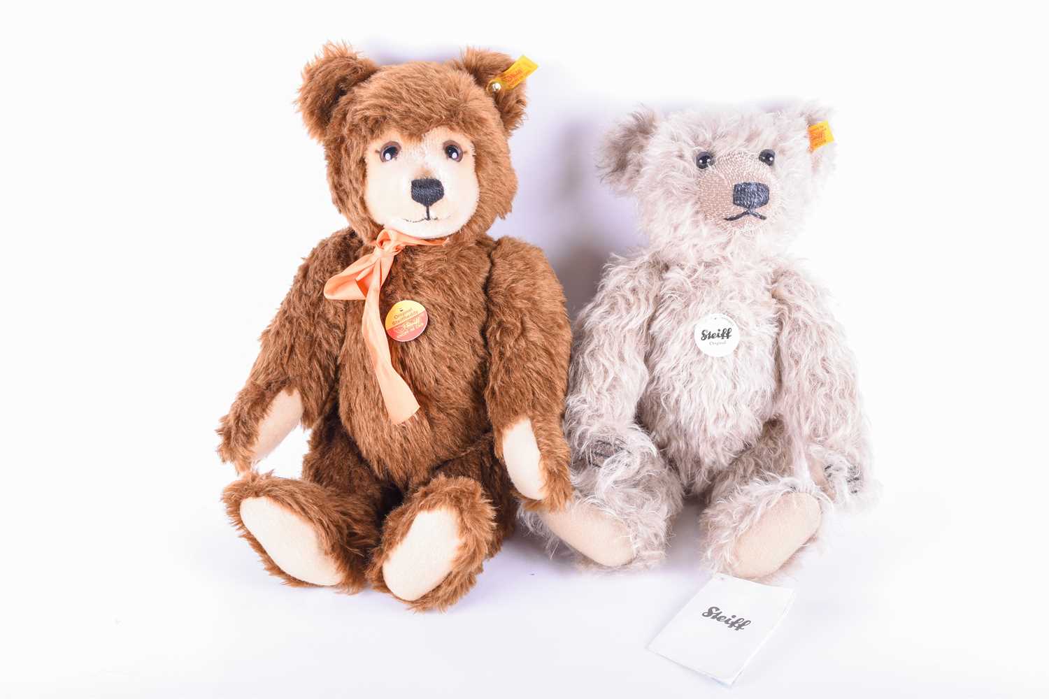 Lot 72 - Two modern Steiff collector's bears, one in...