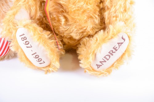 Lot 81 - Two modern Steiff collector's teddys,...
