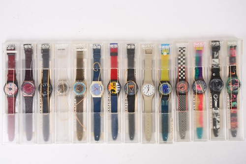 Lot 335 - A collection of Swatch collectable...