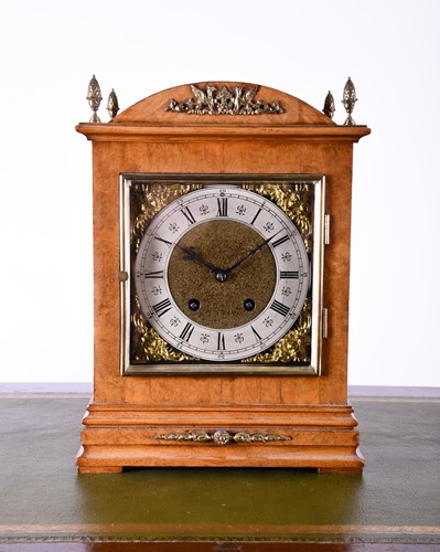 Lot 399 - A late 19th century walnut cased bracket clock...