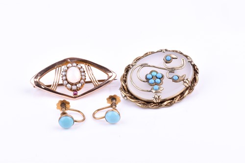 Lot 734 - A 9ct rose gold and opal brooch, late Art...