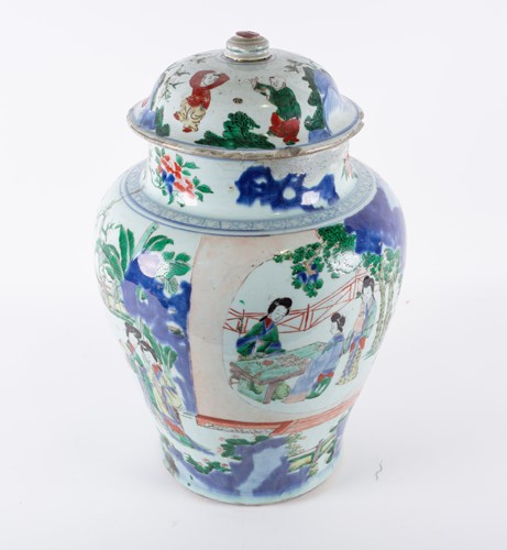Lot 194 - A Kangxi Famille verte vase and cover, late...