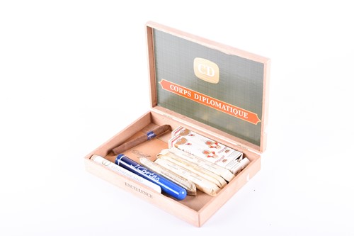 Lot 376 - A Corps Diplomatique cigar box containing nine...