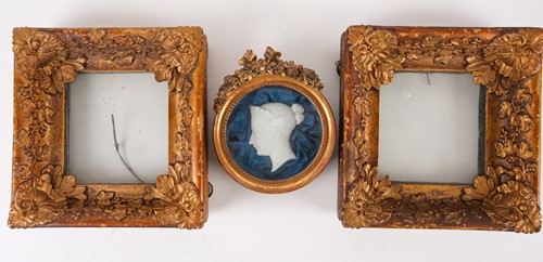 Lot 353 - A pair of 19th century giltwood picture frames,...