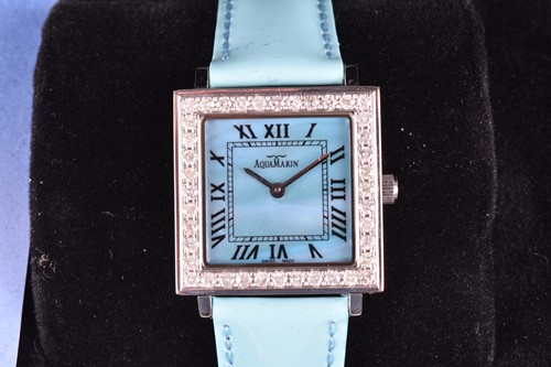 Lot 417 - An Aqua Marin dress watch, with square...