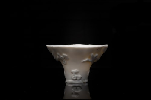 Lot 248 - 中国，白瓷杯一件，18/19世纪