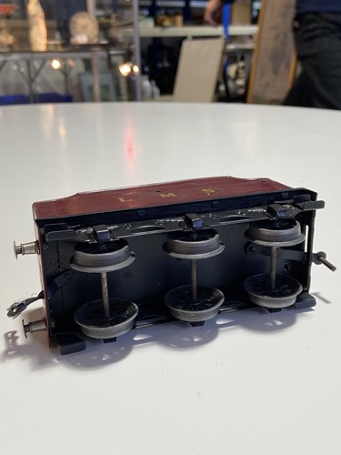 Lot 311 - A Bassett-Lowke O gauge 2-6-4 electric...