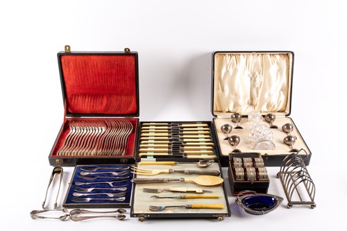 Lot 559 - A collection of silver and silver plated items,...