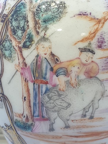 Lot 202 - 中国，茶罐一件，大约1740