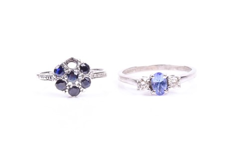 Lot 488 - A 9ct white gold, tanzanite and diamond ring,...