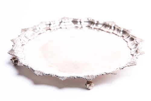 Lot 503 - A George V silver salver, London 1913 by...