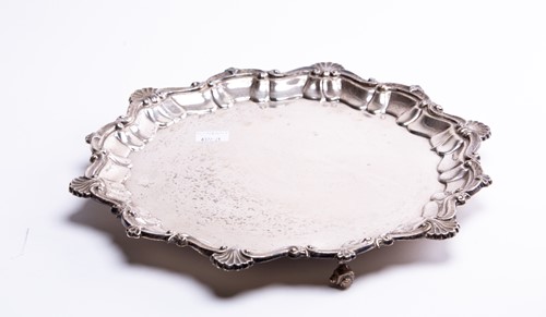 Lot 467 - A Irish silver salver,Dublin 1915 by West &...