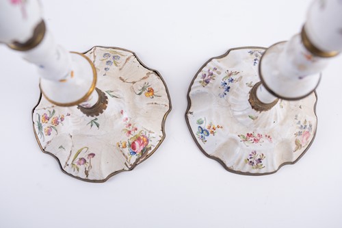Lot 220 - A pair of 18th century Bilston enamel...