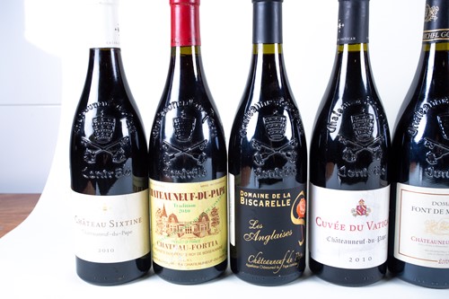 Lot 297 - Twelve assorted bottles of Chateauneuf-du-Pape,...