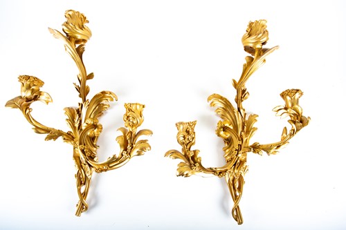 Lot 249 - A pair of rococo style ormolu wall sconces,...