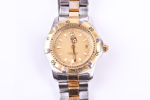 Lot 357 - A Tag Heuer ladies wristwatch, the gilt dial...