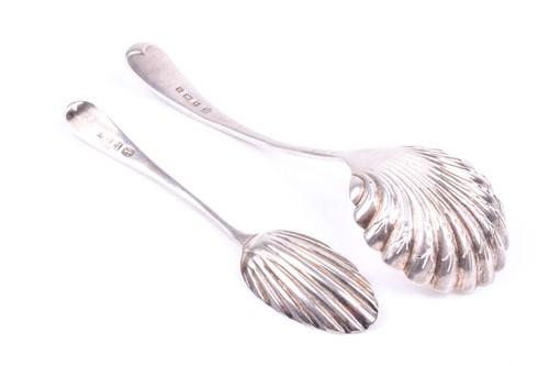 Lot 122 - A silver sifter spoon, dated Birmingham 1907,...