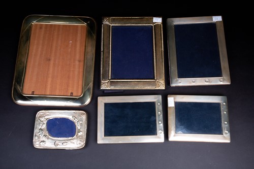 Lot 111 - A group of six silver and white metal mounted...