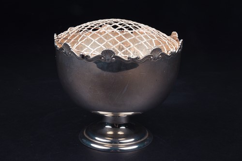 Lot 54 - An Edwardian silver rose bowl, Birmingham 1908...