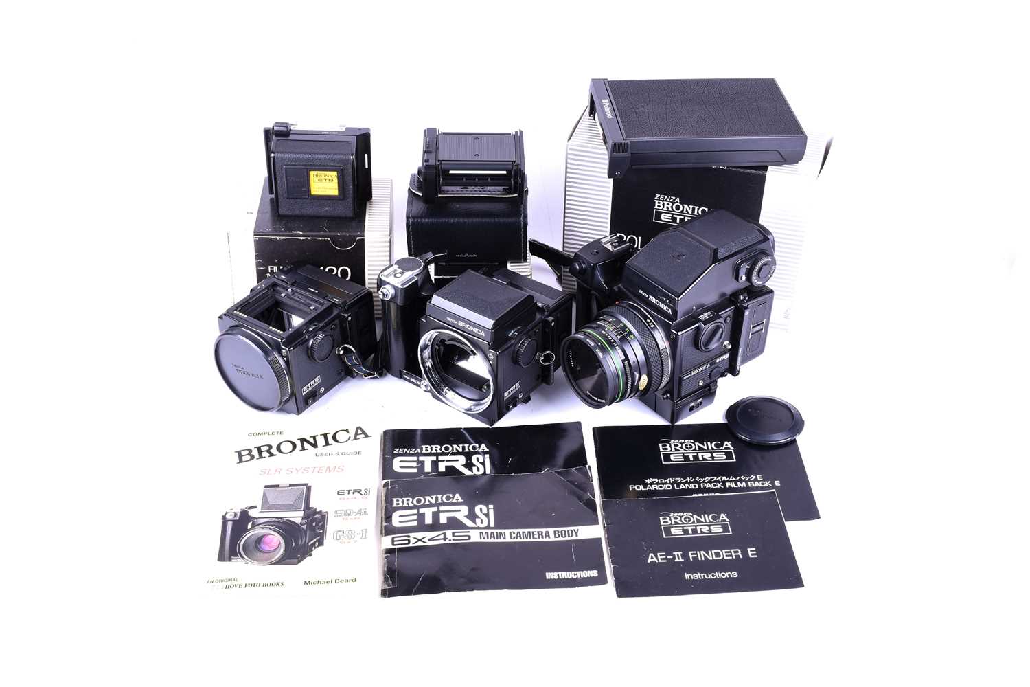 Lot 311 - A Zenza Bronica ETR Si camera, fitted with a