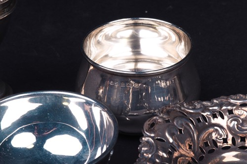 Lot 63 - A mixed collection of silver and white metal...